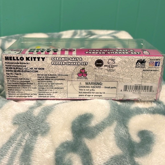 BNWT HELLO KITTY CERAMIC SALT & PEPPER SHAKER SET “GOOD VIBES” RAINBOW DESIGN - Picture 5 of 7
